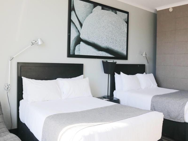 Wyndham Santiago Pettra image