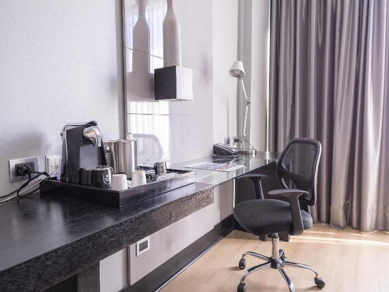 Wyndham Santiago Pettra image