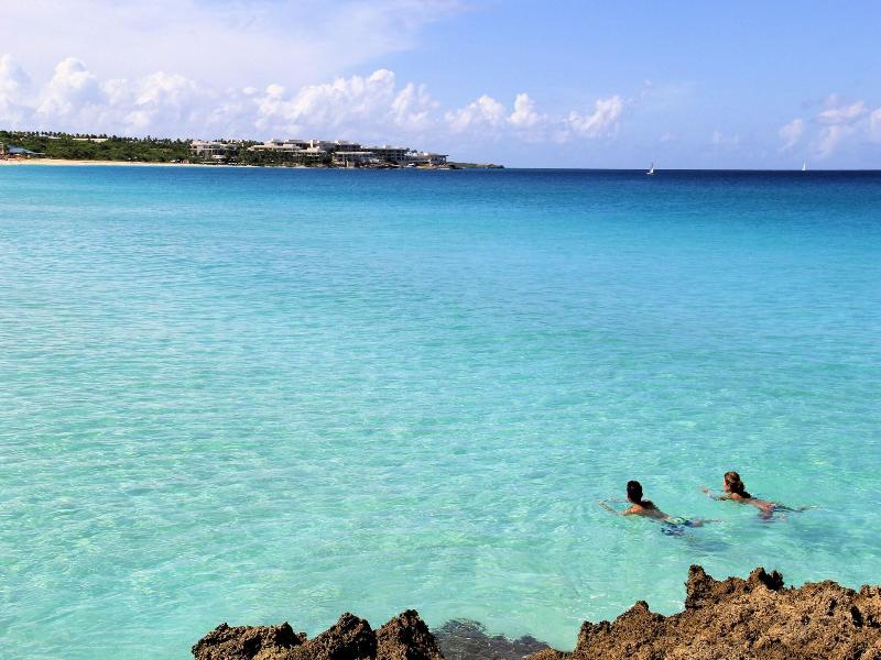 Carimar Beach Club image