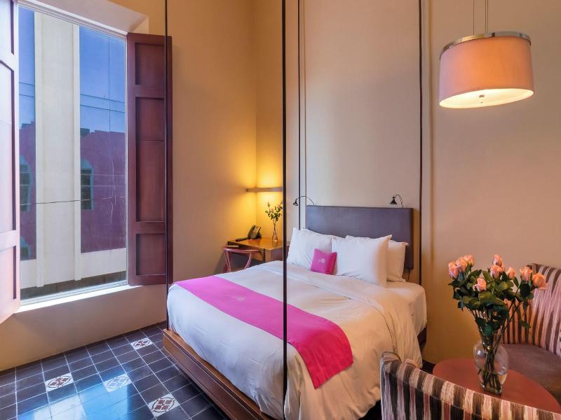 Rosas & Xocolate Boutique Hotel Spa image