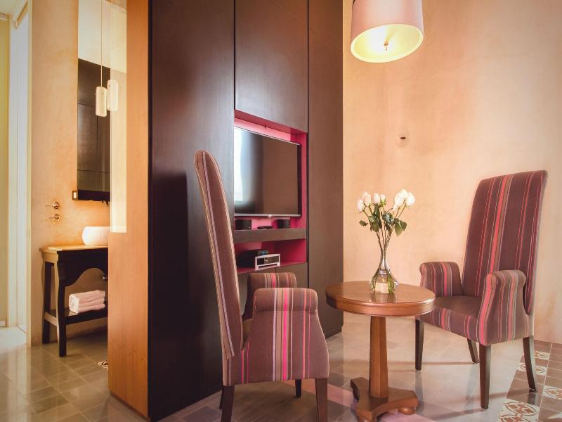 Rosas & Xocolate Boutique Hotel Spa image