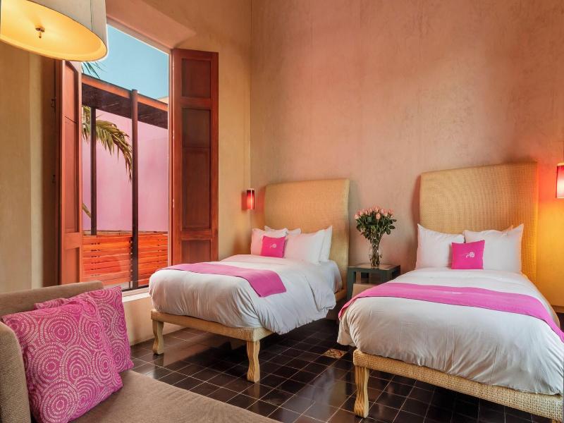 Rosas & Xocolate Boutique Hotel Spa image