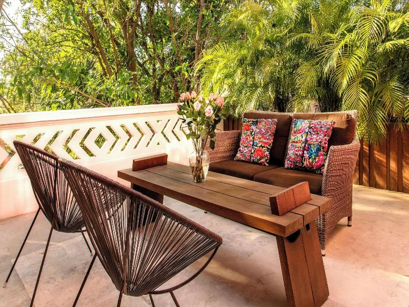 Rosas & Xocolate Boutique Hotel Spa image