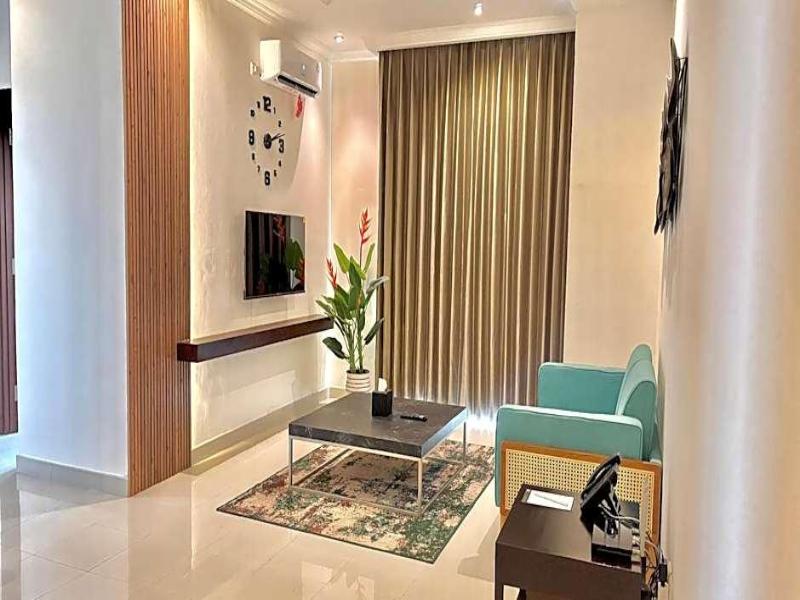 The Bellezza Suites image