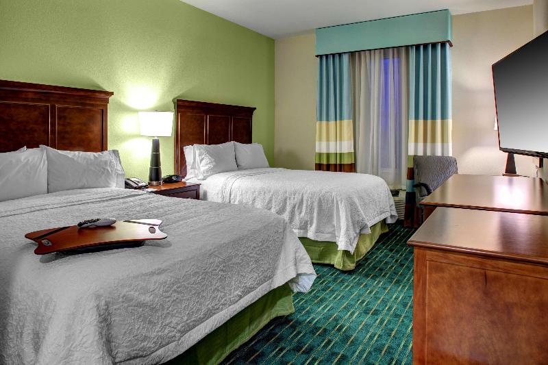 Holiday Inn Express Convention Center/Cruise Port photo 10