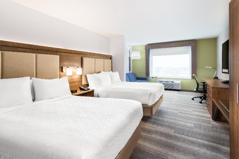 Holiday Inn Express Convention Center/Cruise Port photo 15