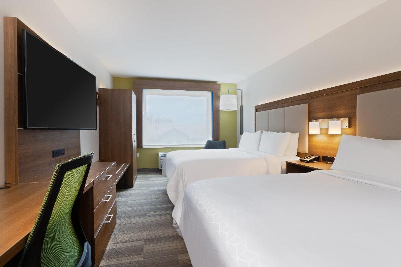 Holiday Inn Express Convention Center/Cruise Port image