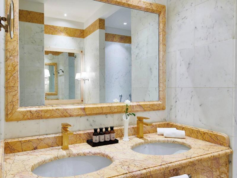 Grotta Giusti Resort Golf & Spa image