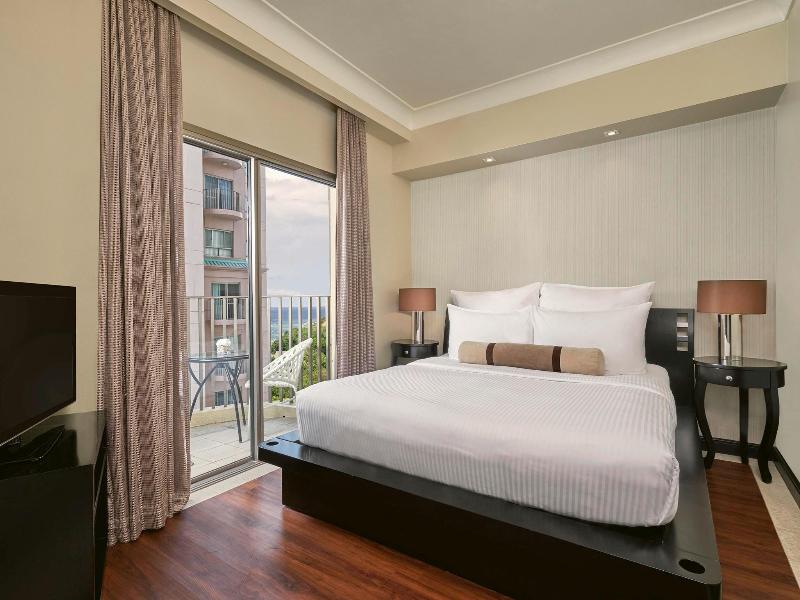 Movenpick Hotel Mactan Island Cebu image