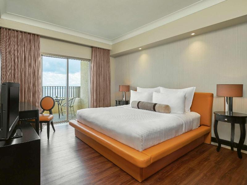 Movenpick Hotel Mactan Island Cebu image