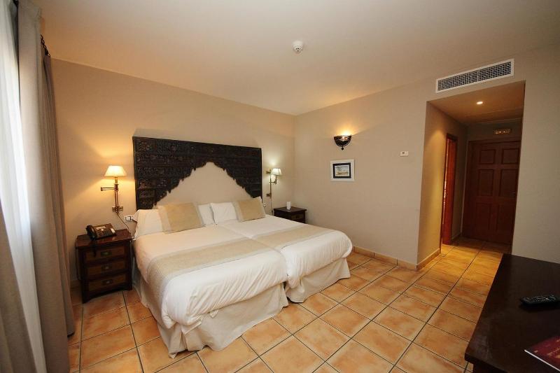 Château Viñasoro image