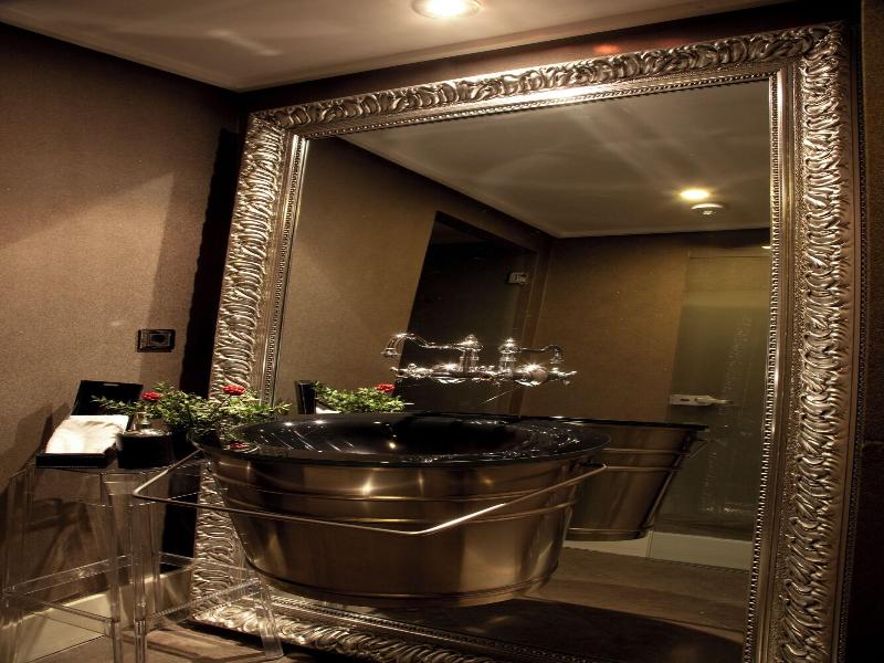 Samm Hotel Spa & Bistro image