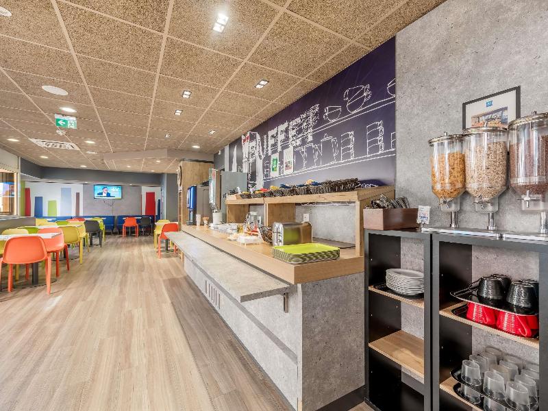 Ibis Budget Bourgoin Jallieu Centre image
