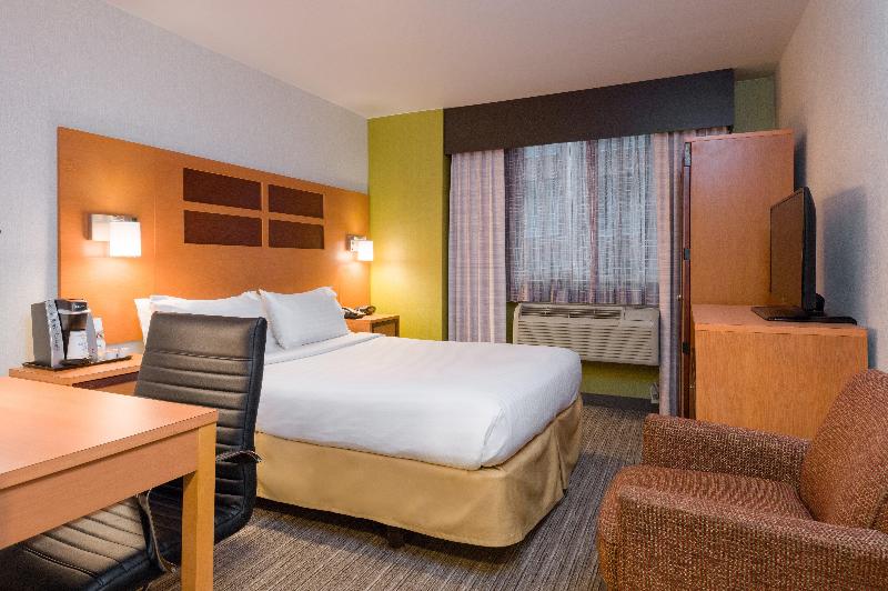 Holiday Inn Express Times Square