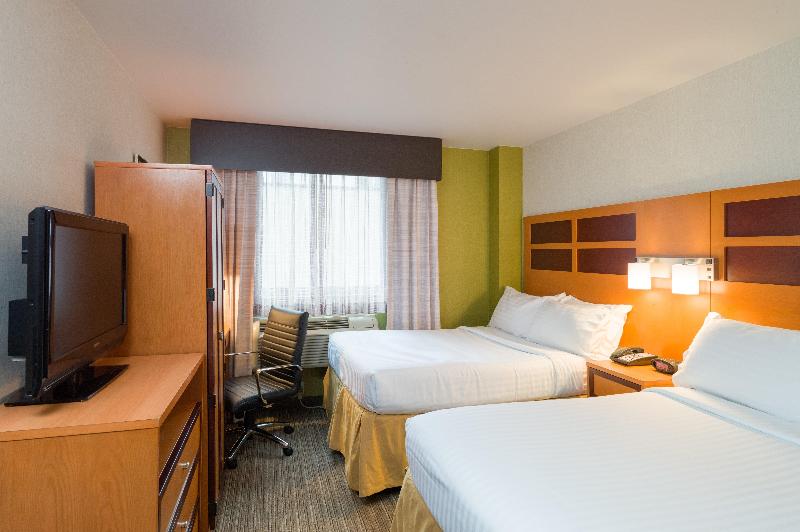 Holiday Inn Express Times Square