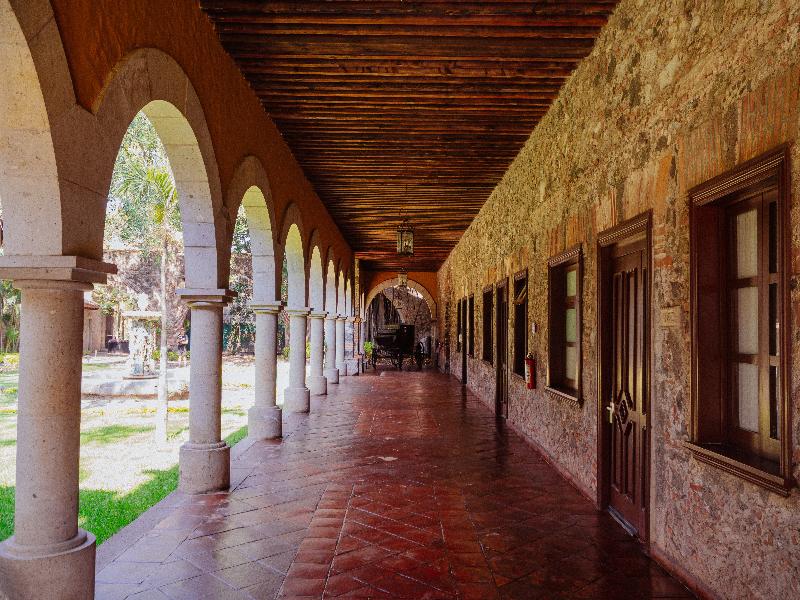 Fiesta Americana Hacienda San Antonio El Puente image