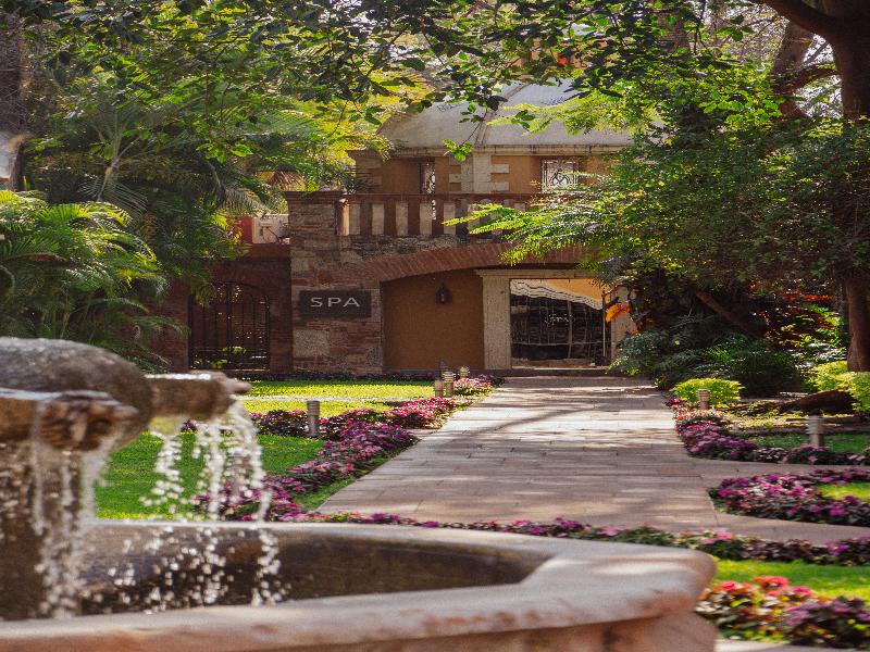 Fiesta Americana Hacienda San Antonio El Puente image
