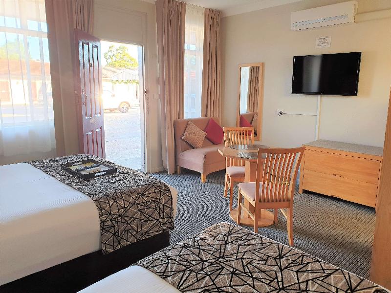 Best Western Endeavour Motel image