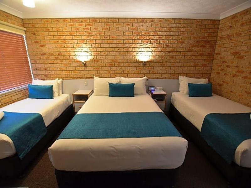 Best Western Kennedy Drive Airport Motel image