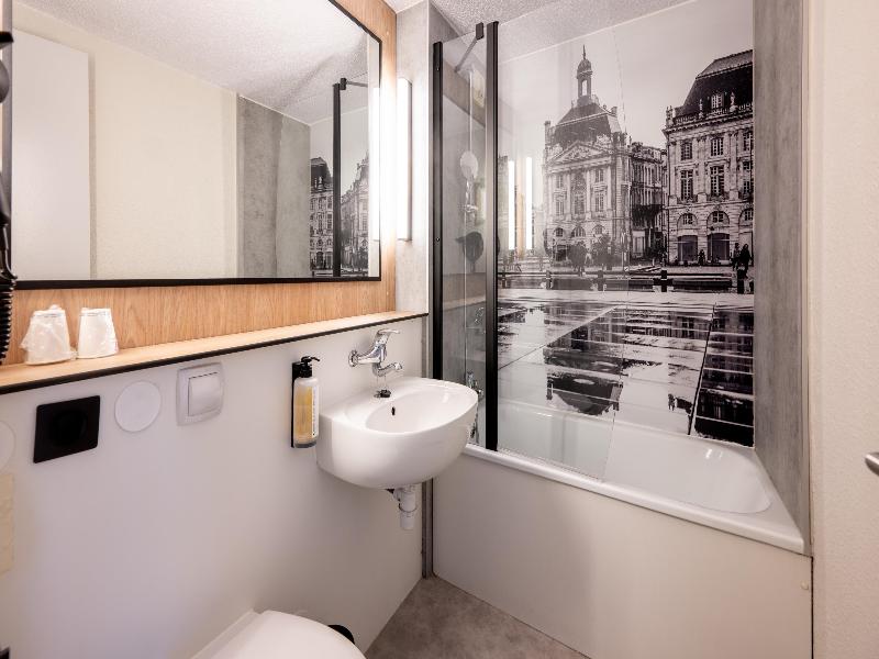Campanile Bordeaux Ouest - Le Bouscat image