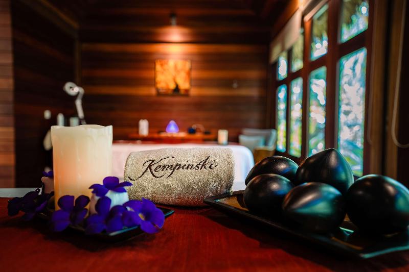 Stay in style at Kempinski Seychelles Resort
