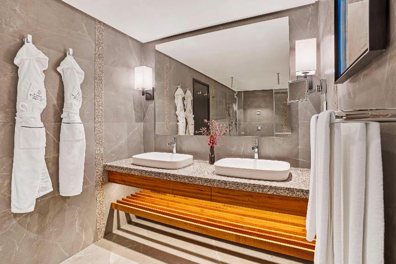 Stay in style at Kempinski Seychelles Resort