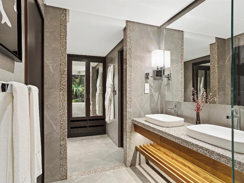 Stay in style at Kempinski Seychelles Resort