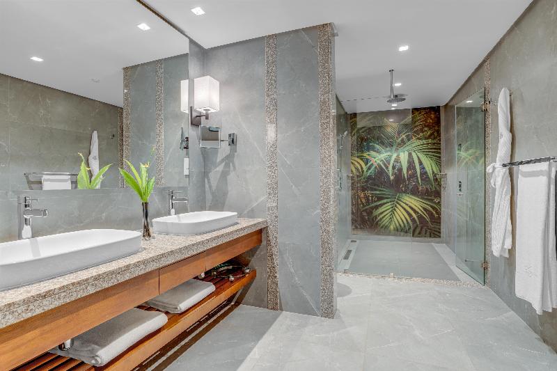 Stay in style at Kempinski Seychelles Resort