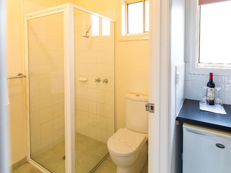 Best Western Mill Park Motel image
