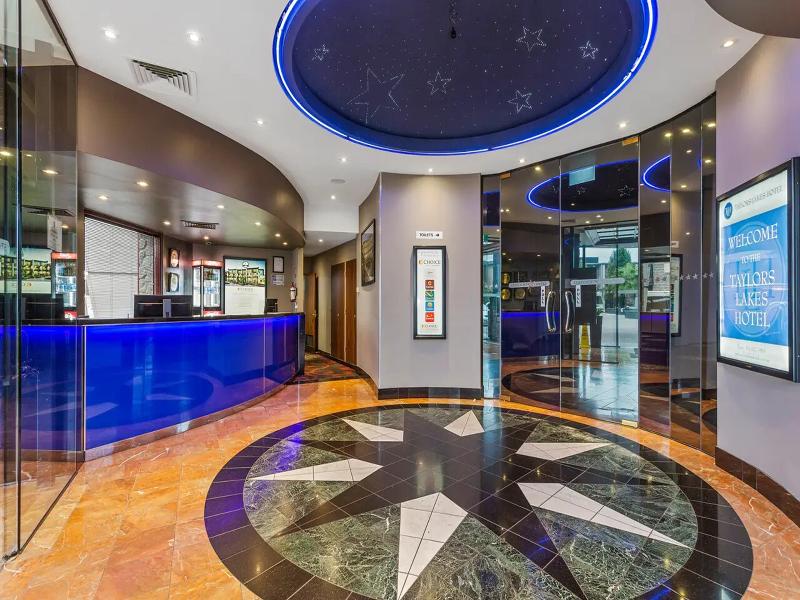 Quality Hotel Taylors Lakes image