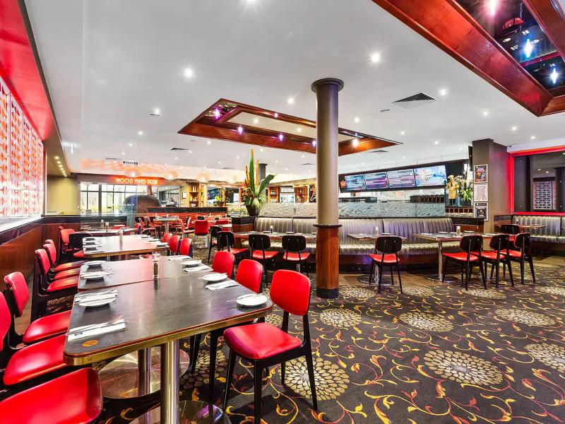 Quality Hotel Taylors Lakes image
