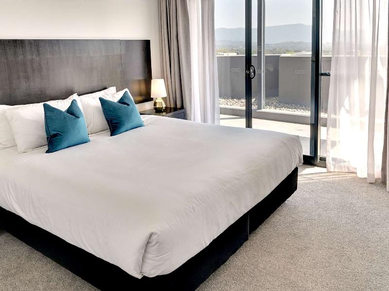 Mantra Wollongong image