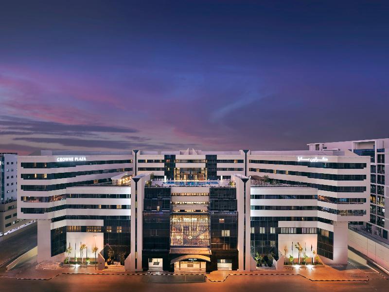 Crowne Plaza Deira image