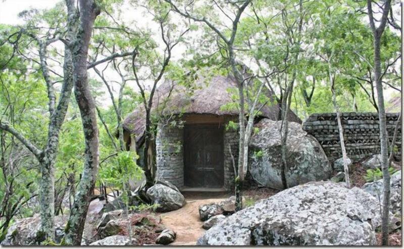 Lodge At The Ancient City