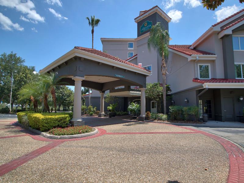 La Quinta Inn and Suites Orlando Convention Center image