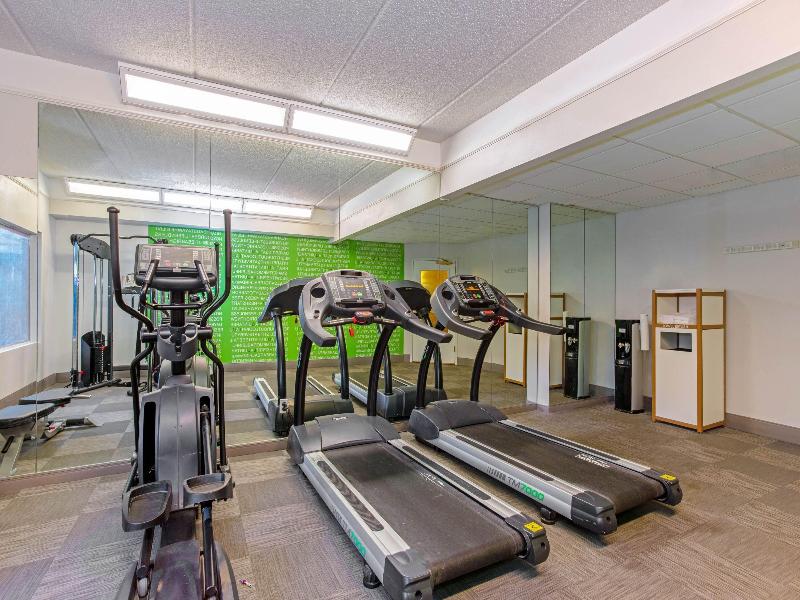 La Quinta Inn and Suites Orlando Convention Center image