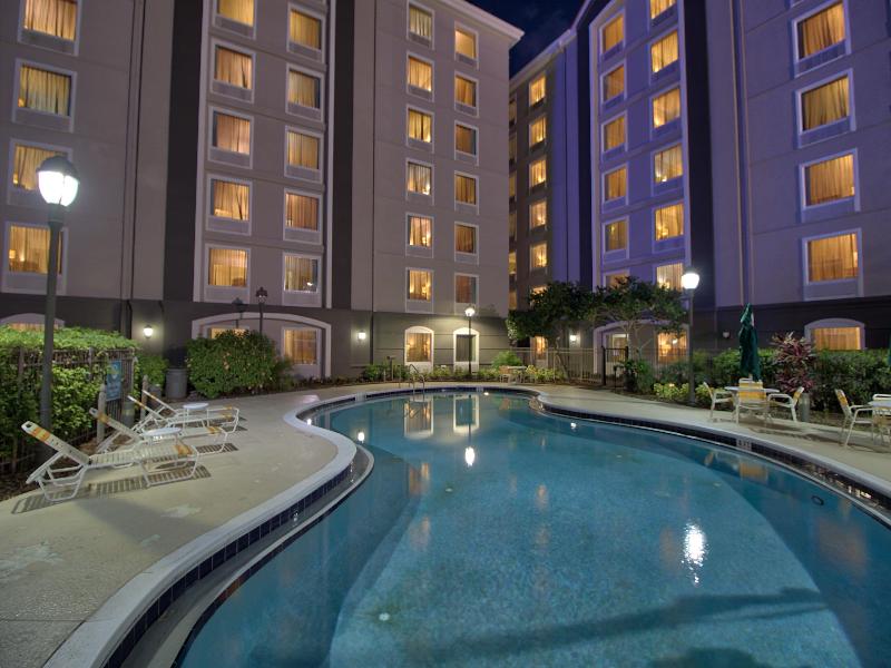 La Quinta Inn and Suites Orlando Convention Center image