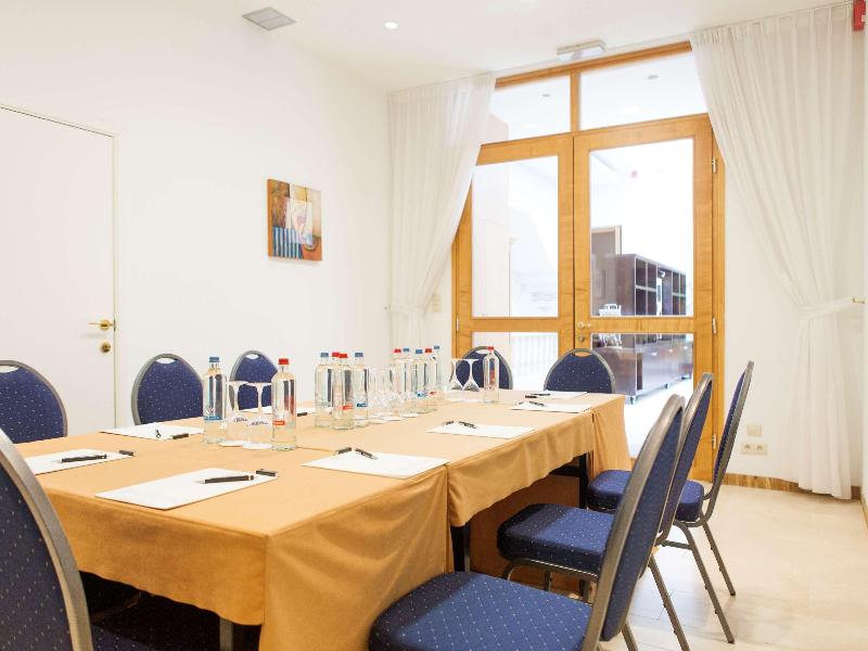 ibis Styles Brussels Centre Rogier image