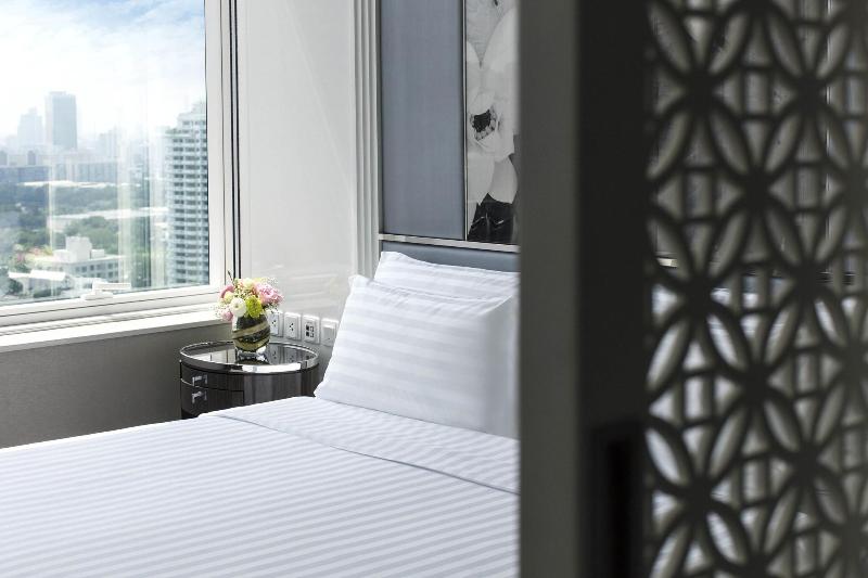 Grande Centre Point Hotel Terminal 21 image