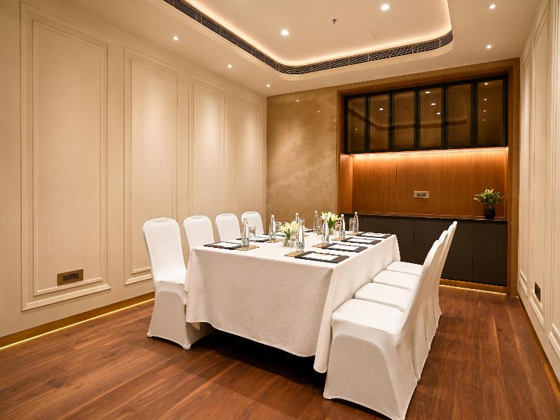 Radisson Gurugram Udyog Vihar image