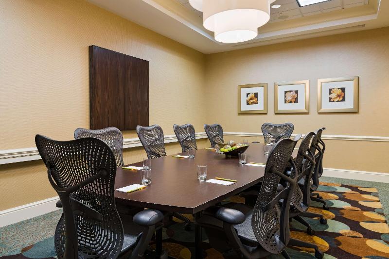 Hilton Garden Inn Waldorf image