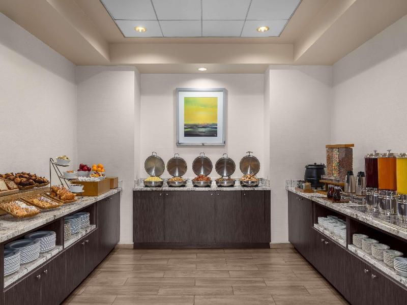 DoubleTree by Hilton Hotel Las Vegas Airport image