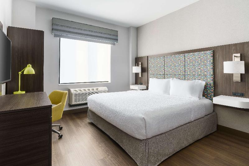 Hampton Inn Manhattan-35th St/Empire State Bldg image