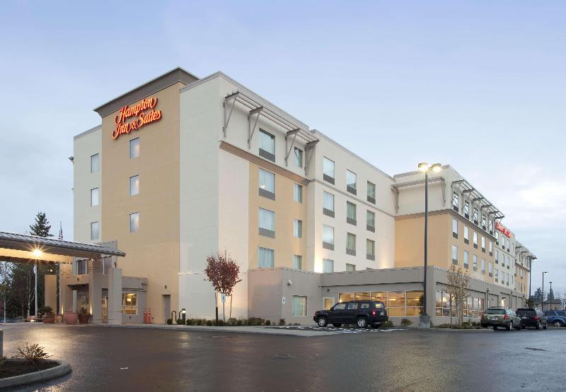 Hampton Inn AND Suites Seattle/Federal Way