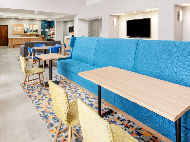 Hampton Inn & Suites Fort Worth/Forest Hill image