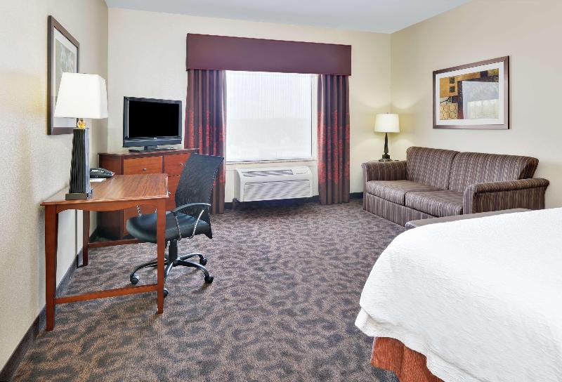 Hampton Inn & Suites Fort Worth/Forest Hill image