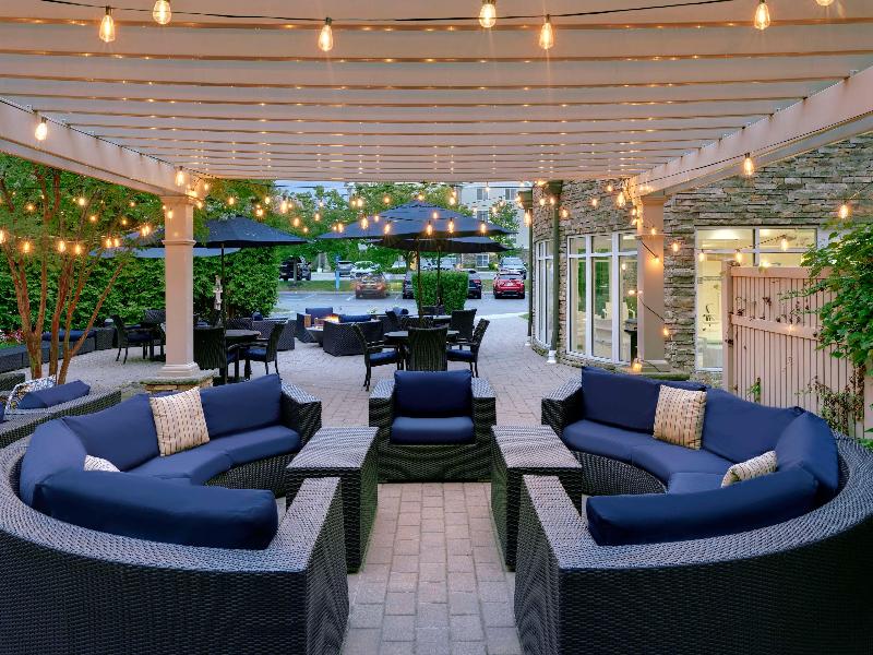 Hilton Garden Inn Melville image