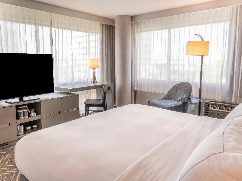 voco Orange County – Airport by IHG image
