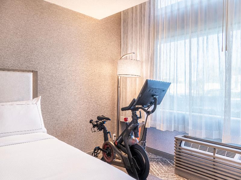 voco Orange County – Airport by IHG image