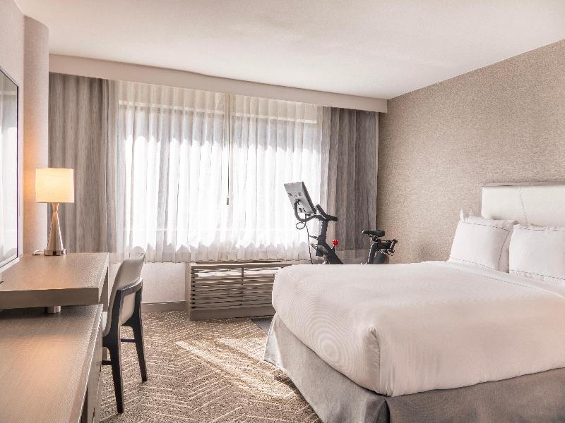 voco Orange County – Airport by IHG image